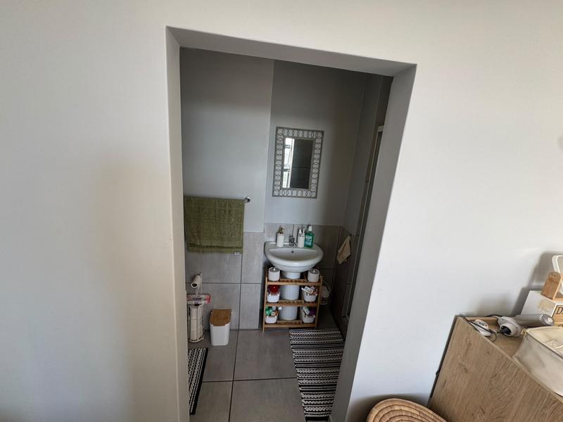 2 Bedroom Property for Sale in Island View Western Cape